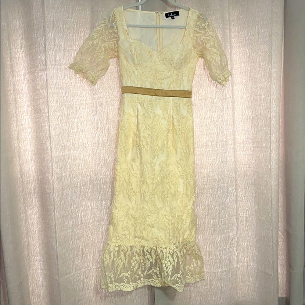 Lulu’s Yellow Gardenia Dress
